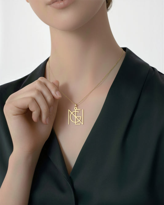 Family Monogram Neklace